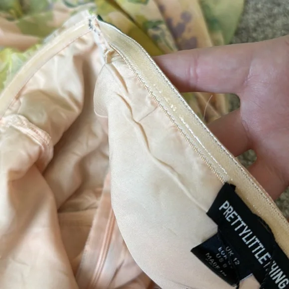 PrettyLittleThing Multicolor Floral Dress - Picture 11 of 12